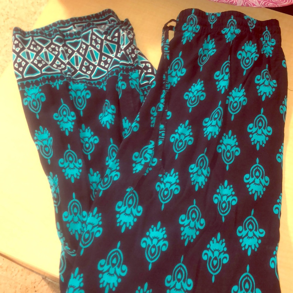 Crown and Ivy Pants
